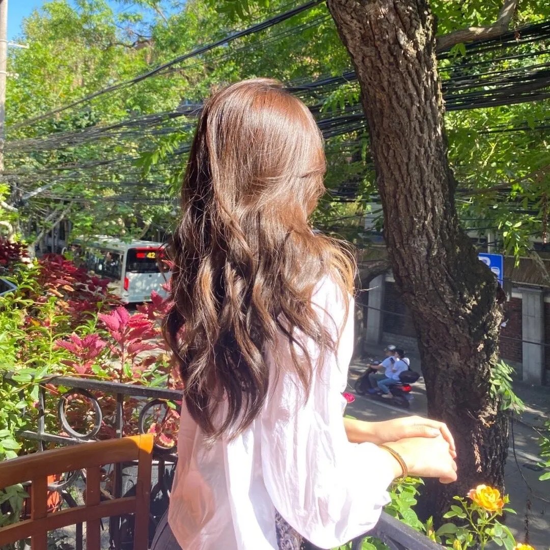 奔